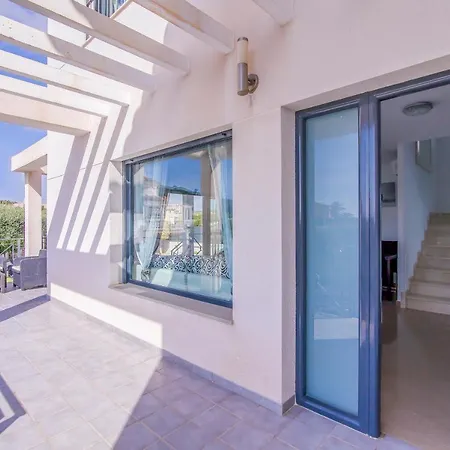 Moderna Con Piscina El Campello